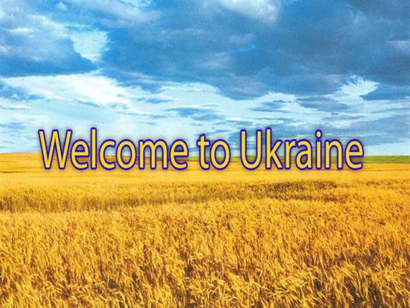 Як Україну бачать іноземці: маленькі зарплати, розкішні ресторани та відсутність планів