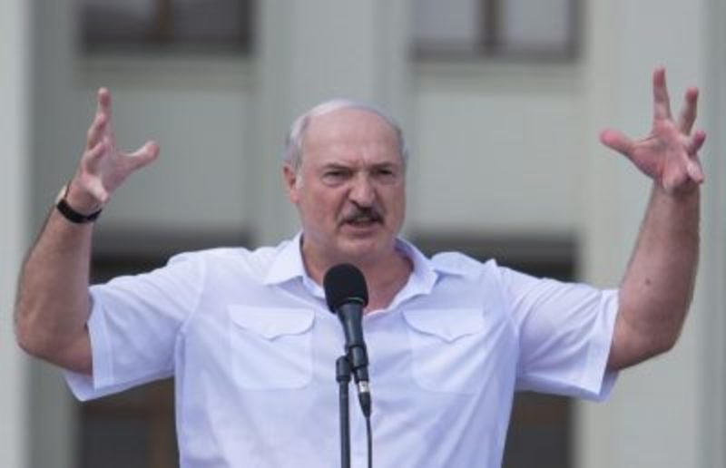 Лукашенко звинуватив Україну в управлінні протестами в Білорусі