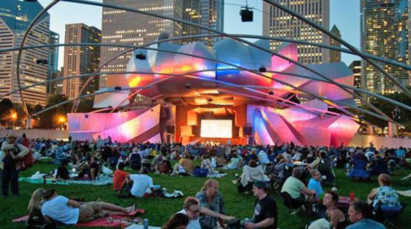 У Чикаго стартувала літня серія фільмів у Millennium Park