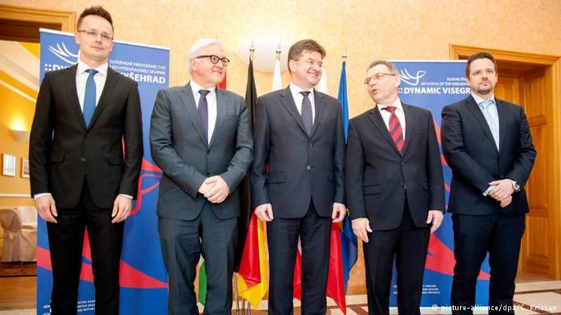 Steinmeier urges diplomatic solution for Ukraine at Visegrad meeting