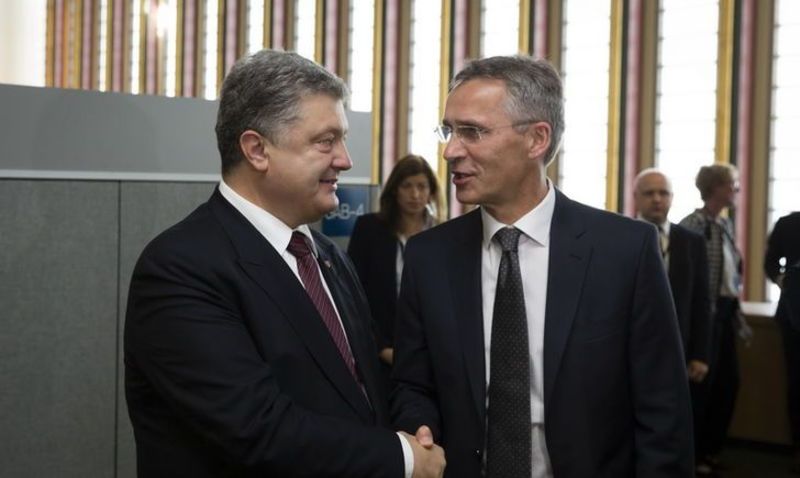 Президент України провів переговори з Генеральним секретарем НАТО