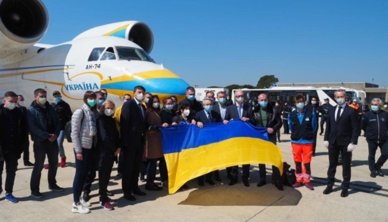 Італія подякувала українським медикам за допомогу