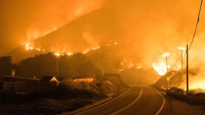 В Каліфорнії спалахнула сильна пожежа