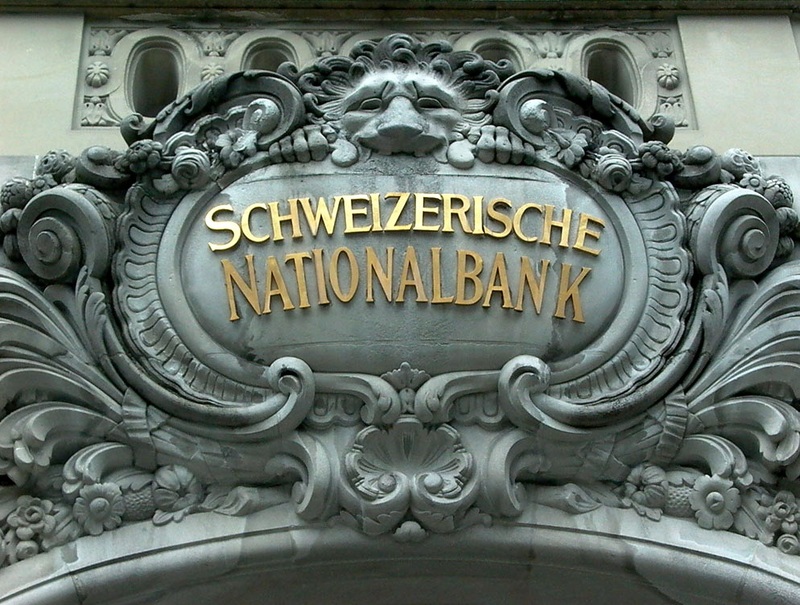 Швейцарський Центробанк несподівано відпустив курс франка
