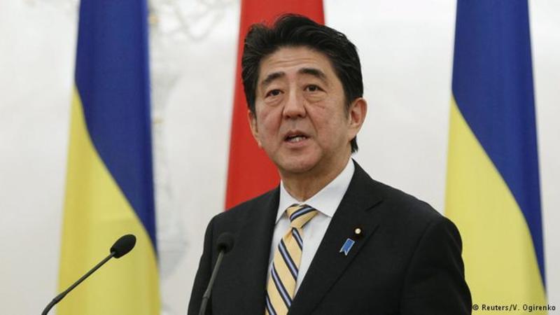 Прем'єр-міністр Японії пообіцяв Києву фінансову та політичну підтримку