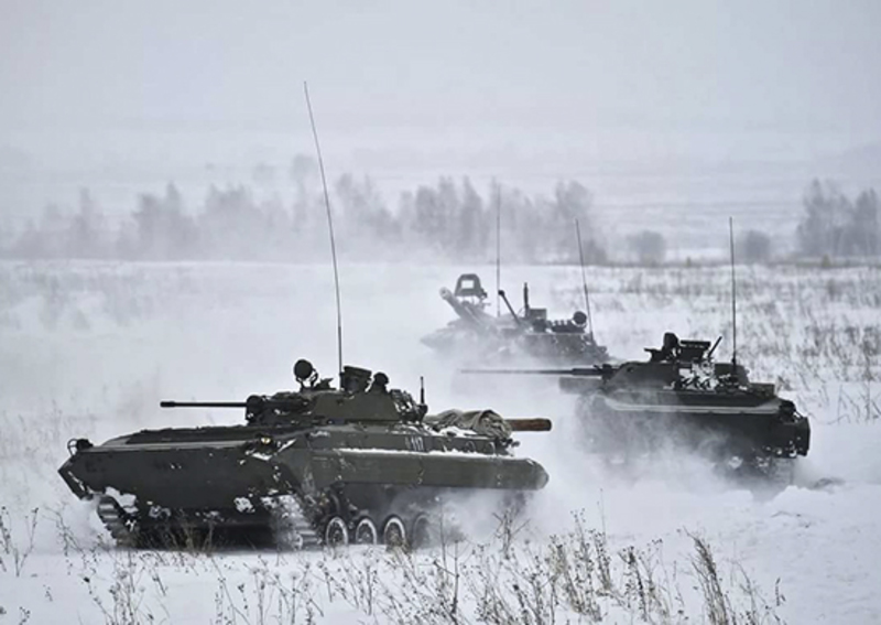 У Росії заявили про нові військові навчання біля українського кордону