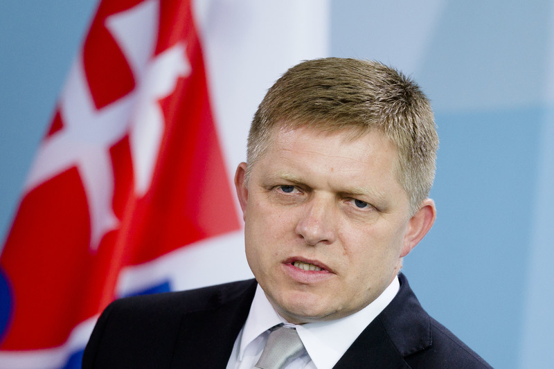 Прем'єр-міністр Словаччини закликав Захід скасувати санкції проти РФ