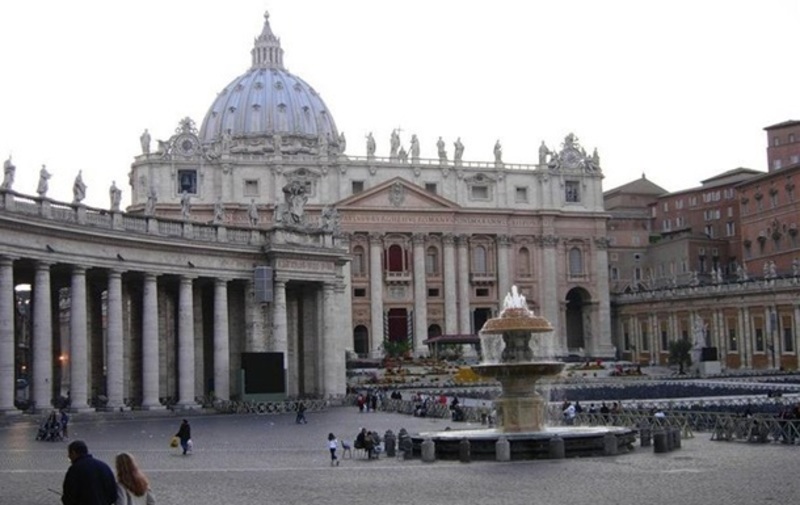 Ватикан вперше розкрив інформацію про свою нерухомість