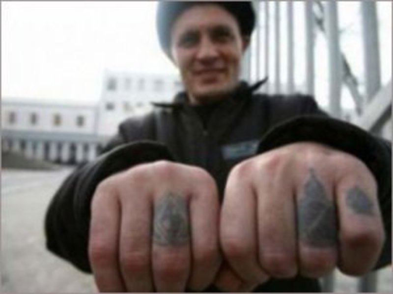 Росія позбавляється від покидьків суспільства: кримінальників відправляють воювати на Донбас