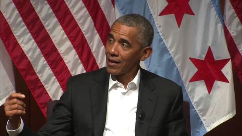 Обама прочитав лекцію студентам в Чикаго