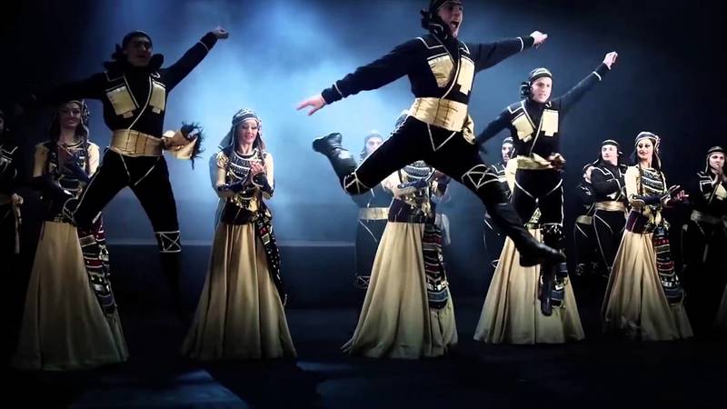 Соцмережі підірвав запальний українсько-грузинський танець (відео)