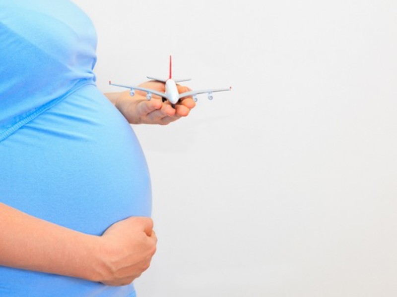 У США планують обмежити в'їзд в країну вагітним жінкам