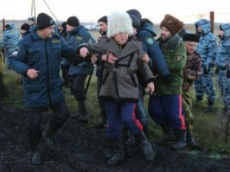 В ЛНР набирає обертів протистояння між «козацькими» формуваннями і Плотницьким