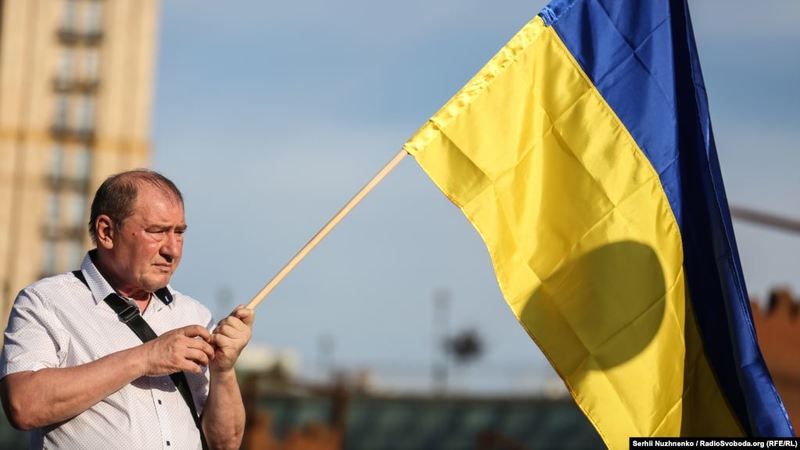 У Новосибірську влаштували пікет до Дня незалежності України