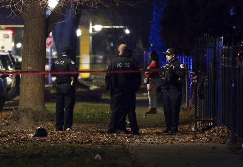 Стрілянина у Чикаго - 13 постраждалих