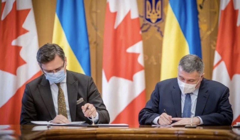 Україна і Канада створили робочу групу, яка працюватиме над спрощенням візового режиму