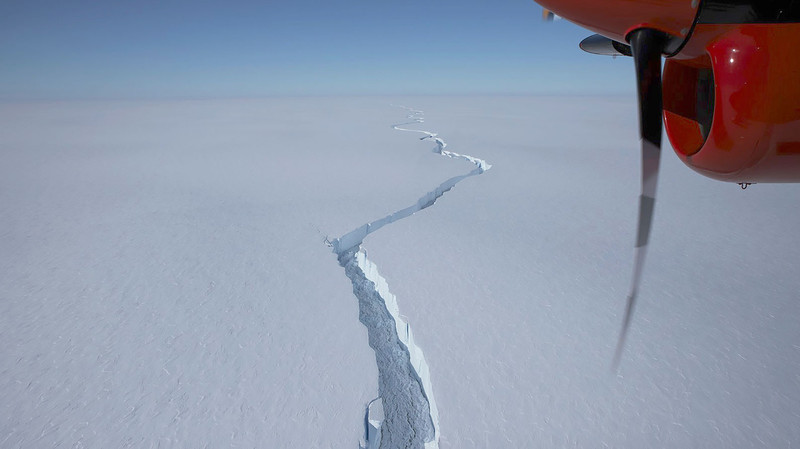 Айсберг розміром з Лос-Анджелес відколовся від Антарктиди