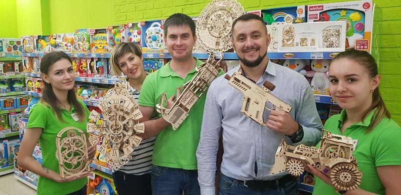 Українці запустили стартап: магазин екоіграшок DoEcoLiving