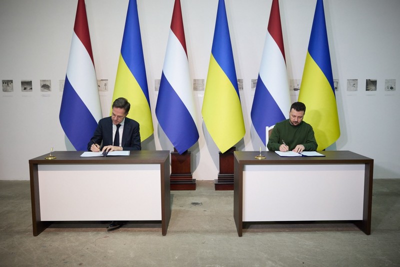 Нідерланди оголосили про новий пакет військової допомоги для України