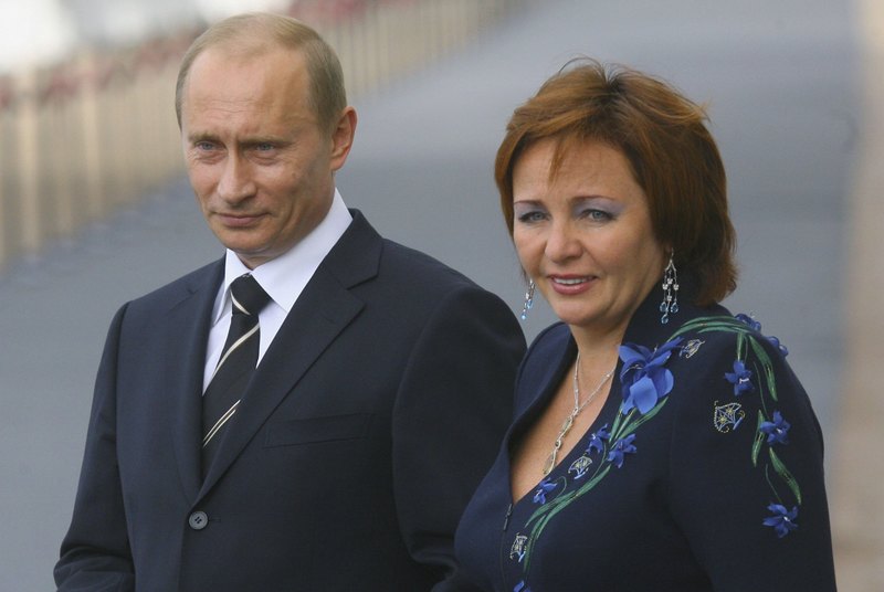 Шокуюче зізнання екс-дружини Путіна: російський лідер мертвий!