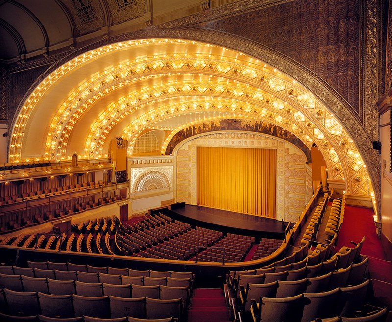 Найстаріший театр Чикаго святкує сьогодні свій ювілей