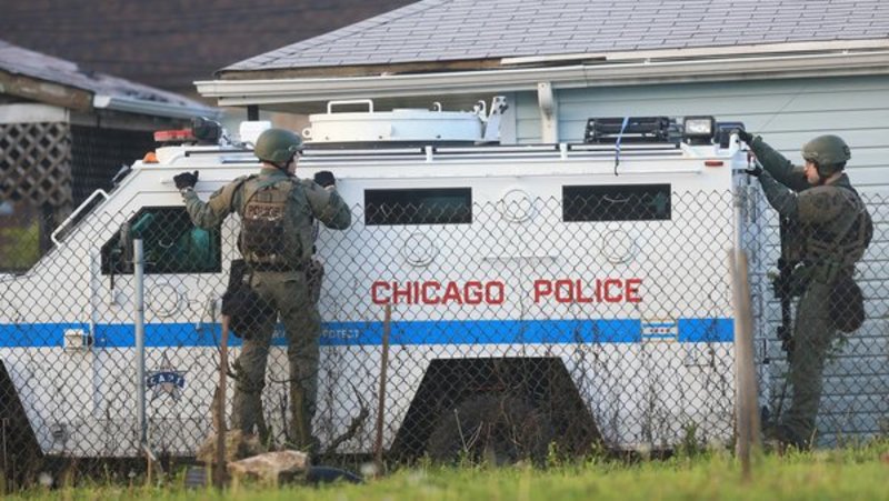 Мешканець Чикаго вбив трьох осіб та був застрелений поліцією