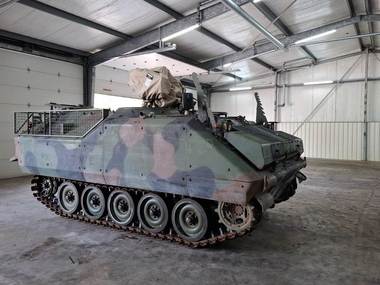Нідерланди передадуть Україні бронемашини YPR-765