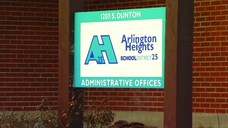 Коронавірус  : підозра у шкільному окрузі Arlington Heights