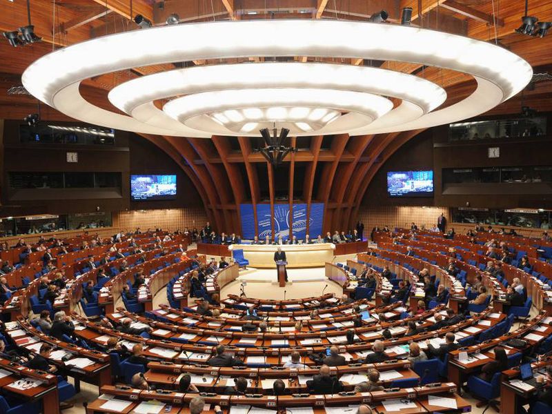 Офіційно: Рада Європи зупинила членство РФ у двох органах