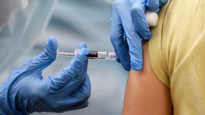 США: хто в першу чергу отримає вакцину від COVID-19