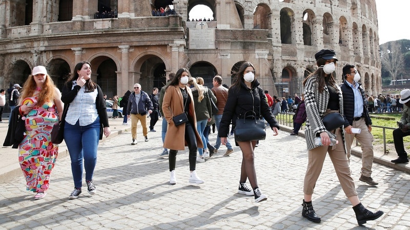 Італія послаблює коронавірусні обмеження