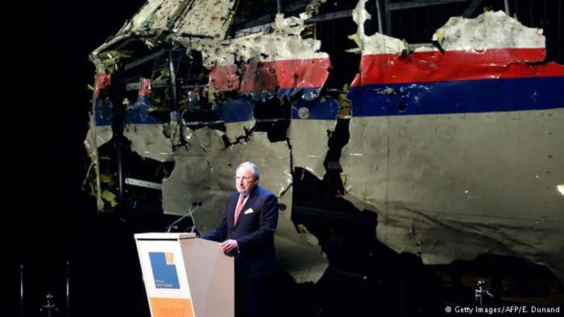 У MH17 влучила ракета російського виробництва: звіт Нідерландів (відео)