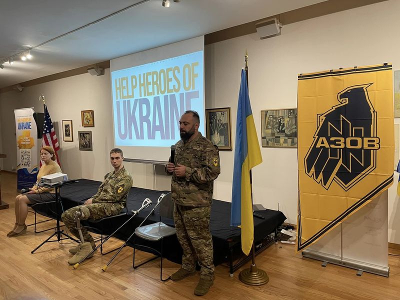 Українська громада Чикаго зустрілася з бійцями полку «Азов»