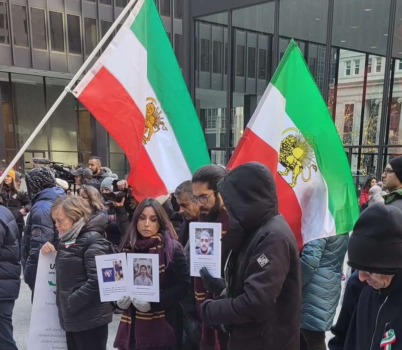 Українці приєдналися до мітингу іранської громади у Чикаго