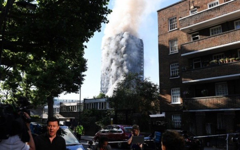 Пожежа в Лондоні: вже 17 загиблих