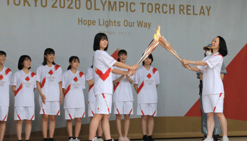 Олімпійський вогонь прибув до Токіо