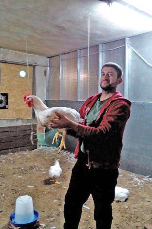 Ukrainian Donbas war veteran creates innovative poultry farm as part of SME-boosting program