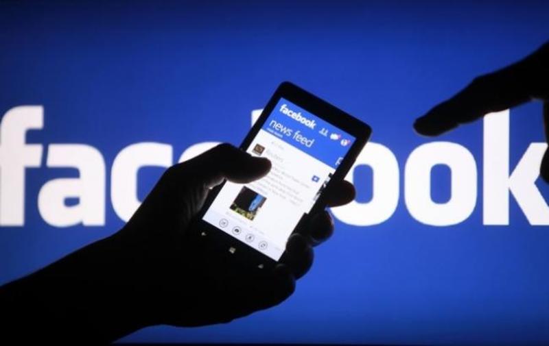 Facebook найме 1000 осіб для боротьби з Росією