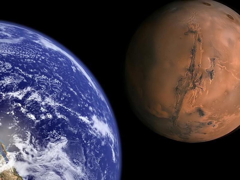 Марс наблизився до Землі на рекордно близьку відстань