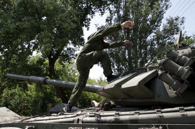 На Луганщині зафіксовано переміщення важкої техніки бойовиків