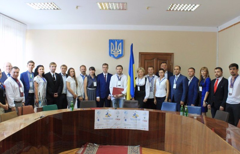 Молодь української діаспори створює медіа-імперію для підтримки Батьківщини