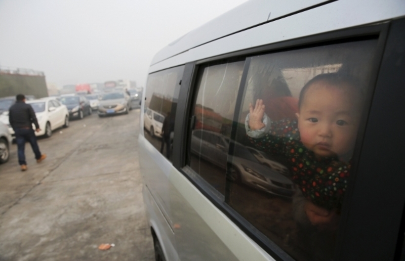 Пекін потерпає від рекордного забруднення повітря (фото)