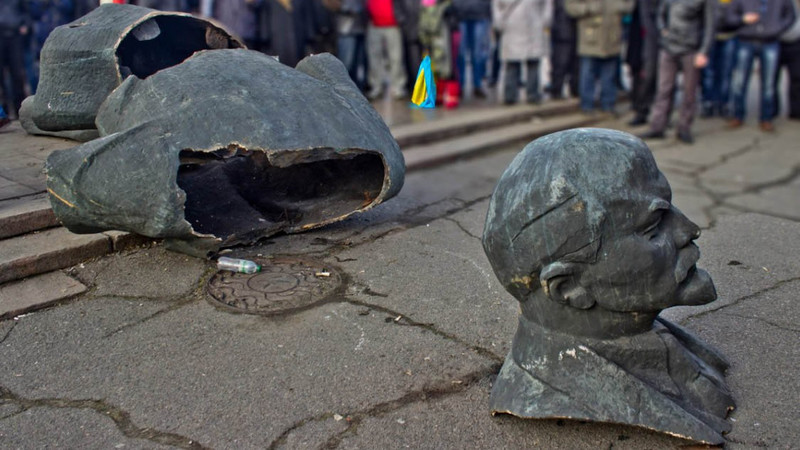 В Україні демонтували 1320 пам'ятників Леніну