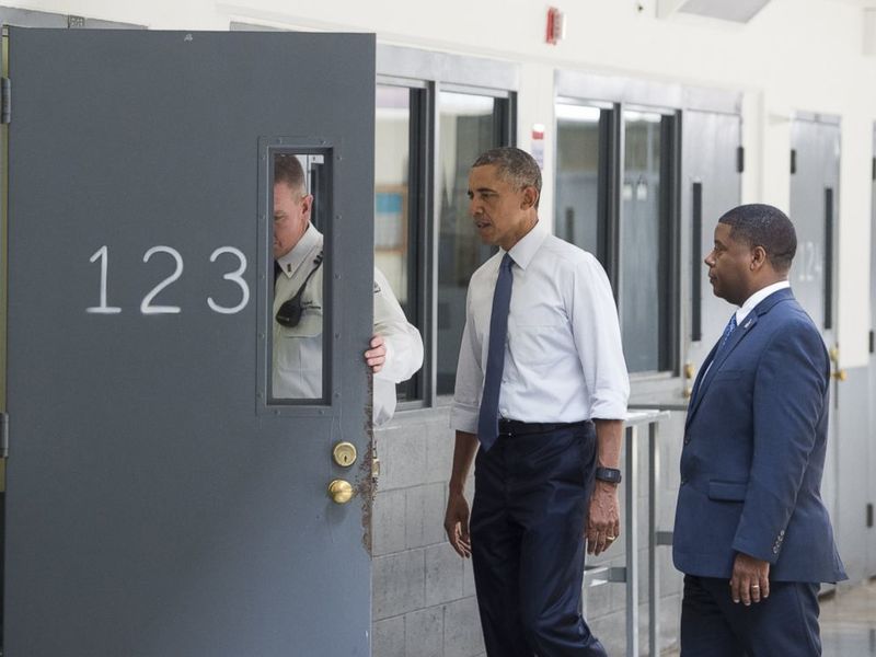 What President Obama Saw When He Visited a Federal Prison