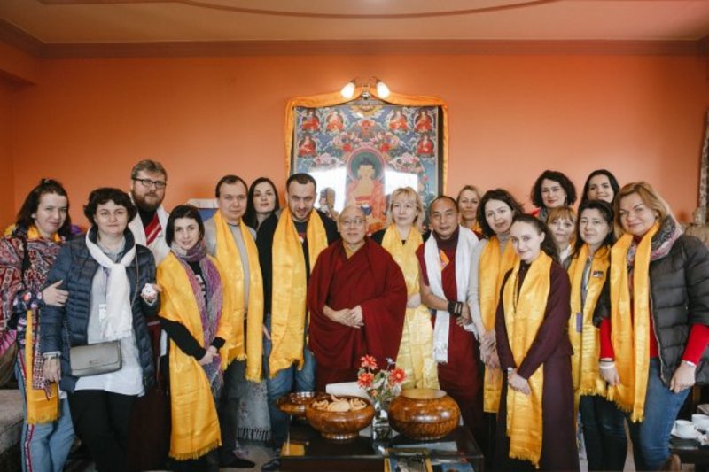 Далай-лама порадив українцям воювати з любов’ю в серці