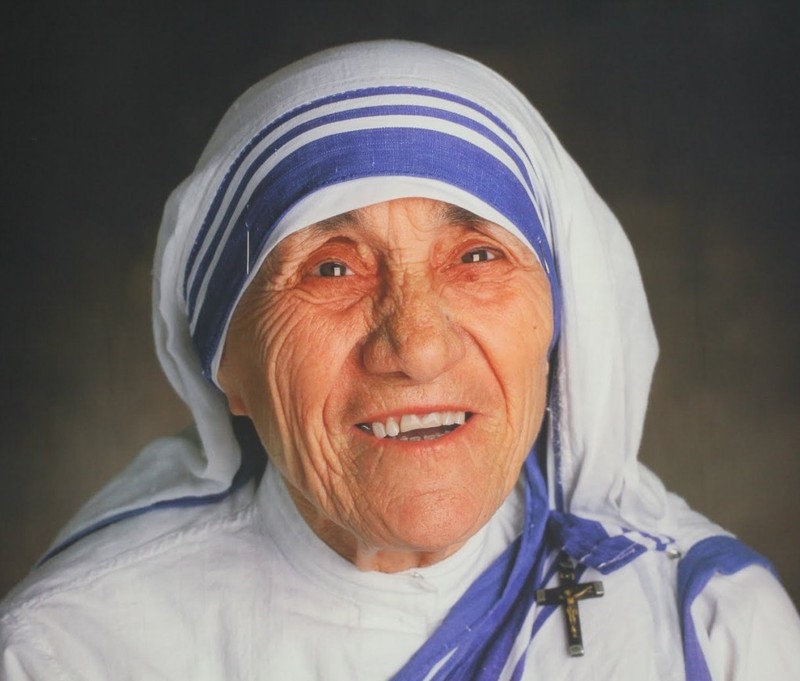 Мати Тереза стане святою, - Папа Франциск
