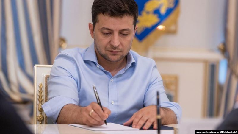 Зеленський підписав указ про призов до армії з 18 років