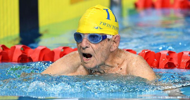 99-річний австралійський плавець побив світовий рекорд