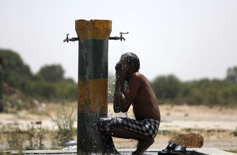 В Індії більше 1100 людей померли через спеку