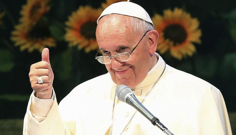 Папа Римський відкрив пральню для безпритульних